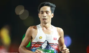 Nguyễn Văn Lai phá kỷ lục cá nhân 42km ở tuổi 38 Nguyễn Văn Lai phá kỷ lục cá nhân 42km ở tuổi 38