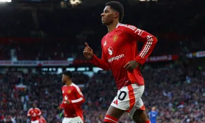 Roy Keane khuyên Rashford rời Man Utd