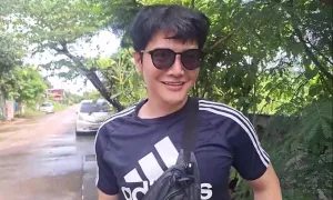 Người đàn ông bị phụ nữ U60 'khủng bố' đòi cưới Người đàn ông bị phụ nữ U60 'khủng bố' đòi cưới