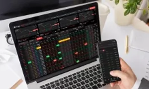 'Tỷ giá leo thang tạo sức ép lên thị trường chứng khoán'